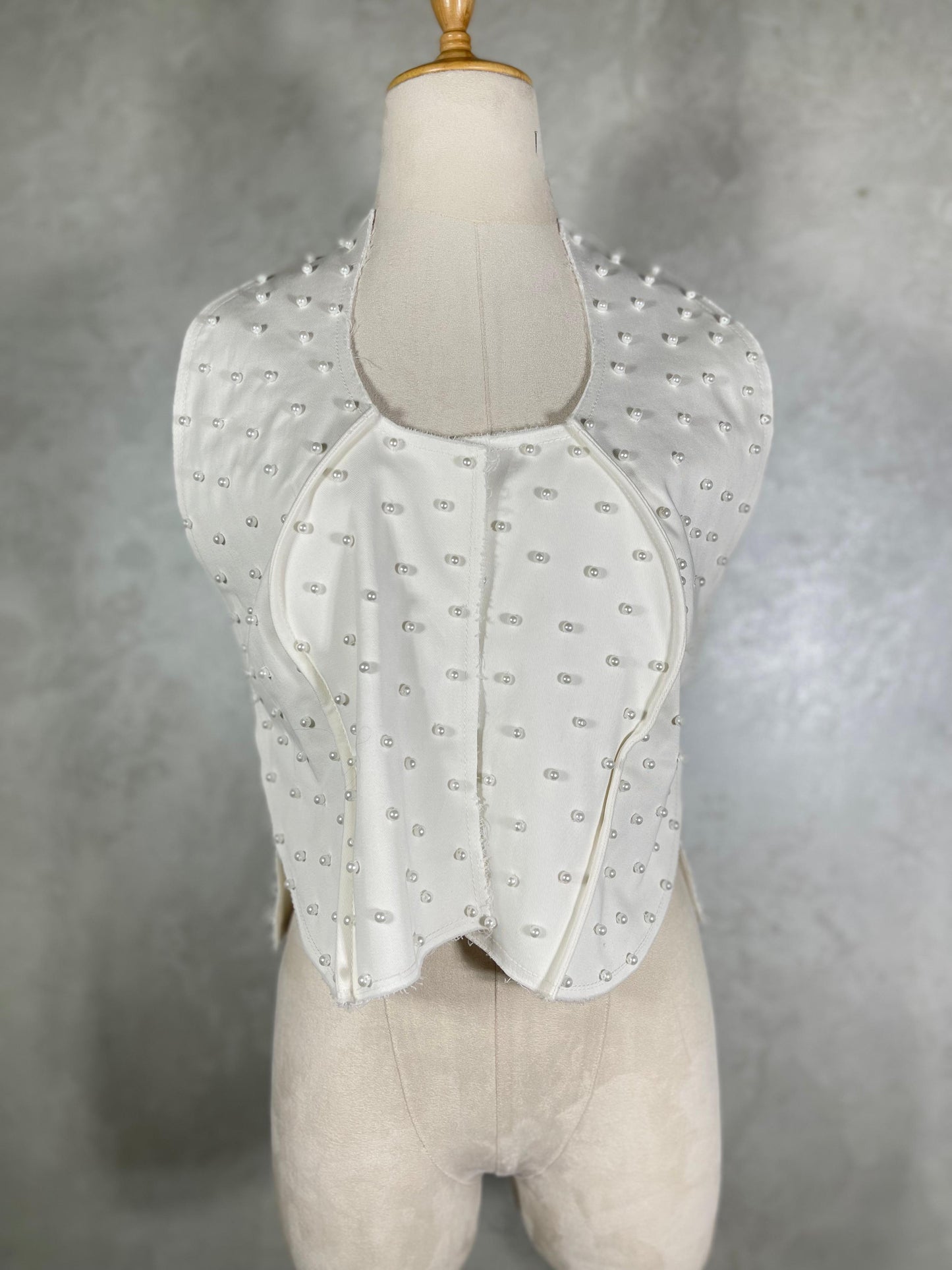 Pearly Cropped Vest
